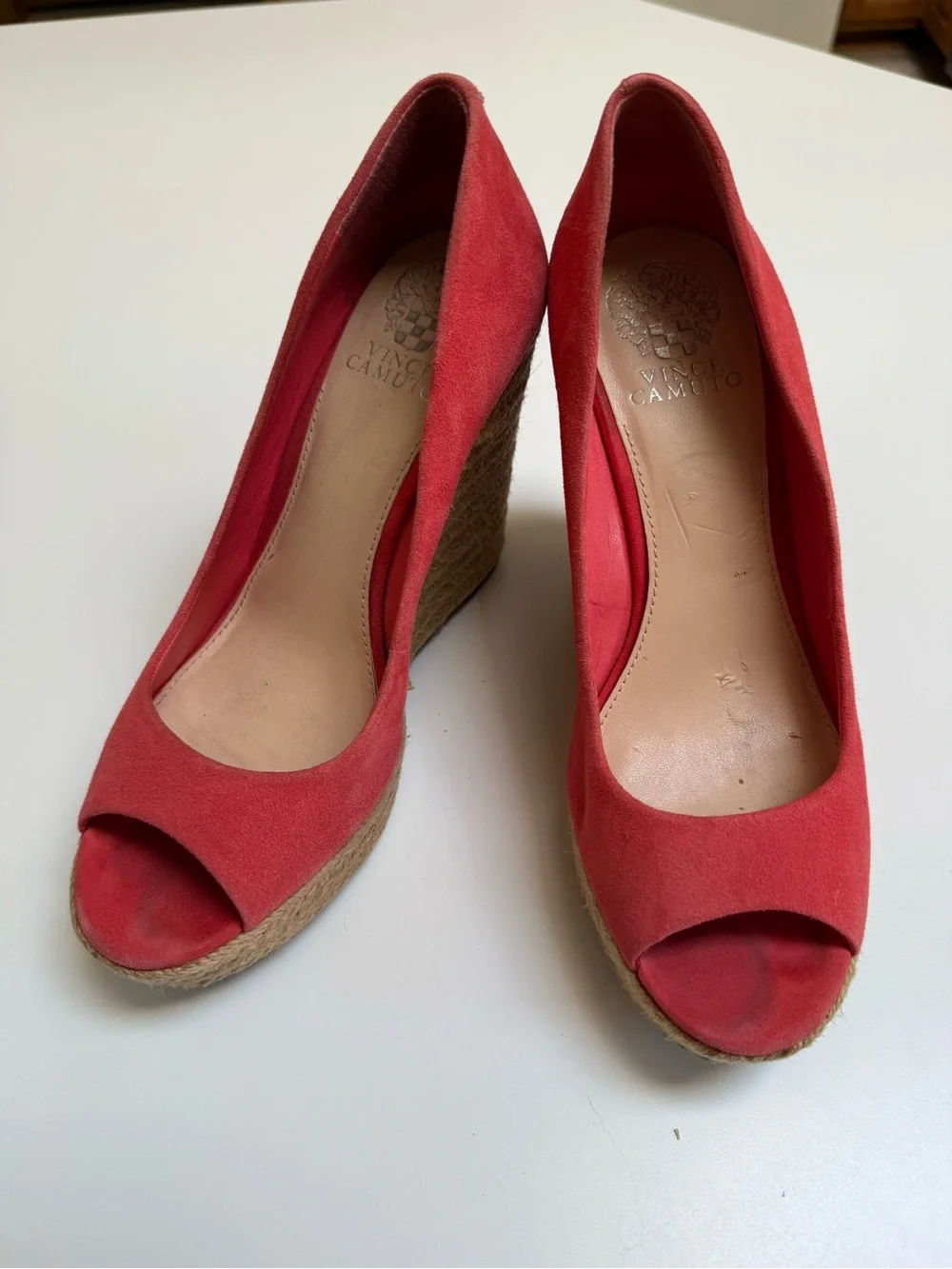 Vince Camuto Coral Suede Peep Toe Espadrille Wedge Heels Size 8M